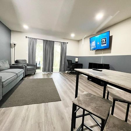 The Lux 28 Tvs Every Room Free Wifi Atlanta Exterior photo